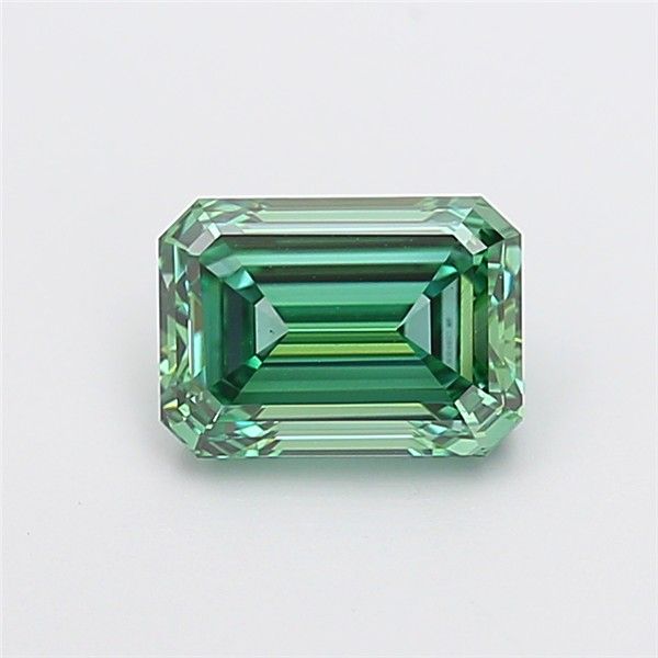 2.01 ct Emerald diamond