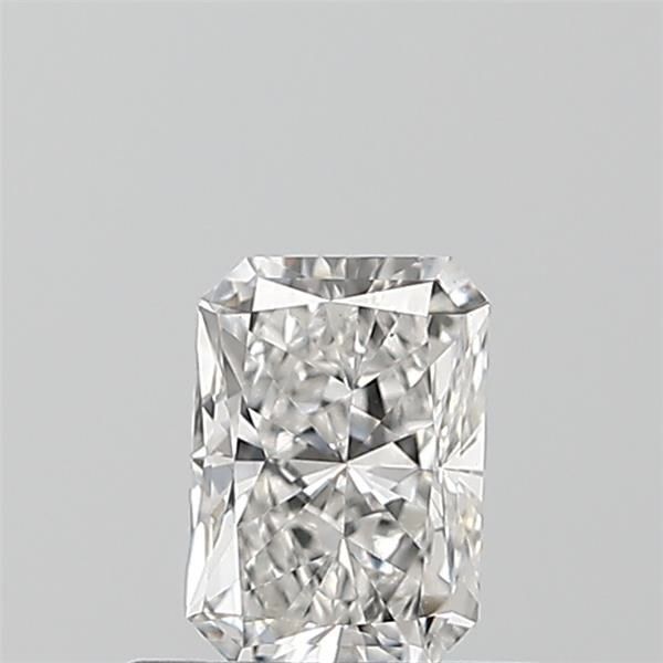 0.46 ct lab-grown Radiant Diamond