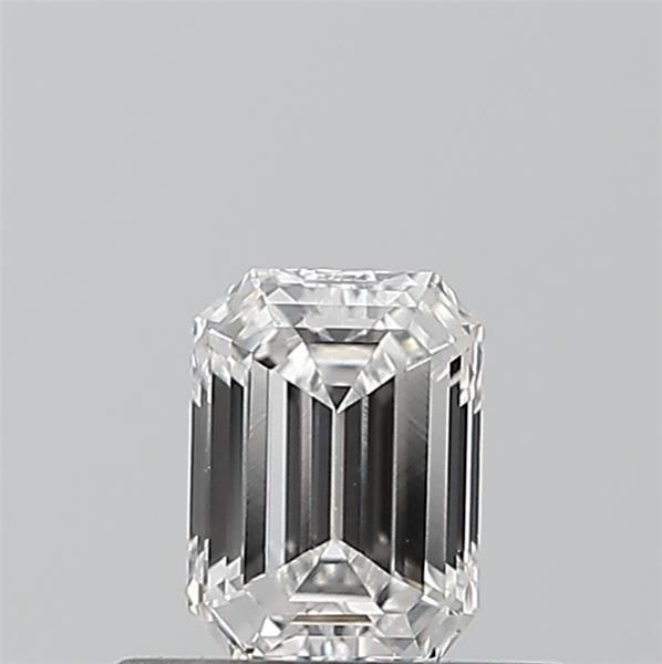 0.38 ct lab-grown Emerald Diamond