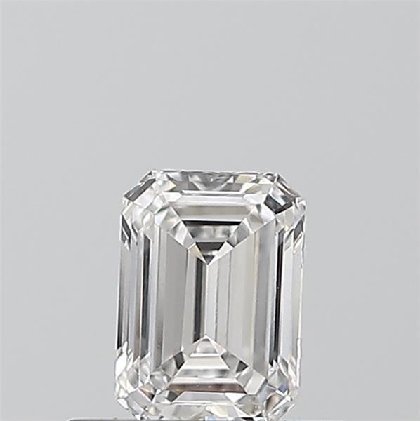 0.38 ct lab-grown Emerald Diamond