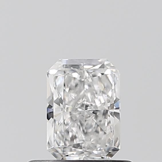 0.47 ct lab-grown Radiant Diamond