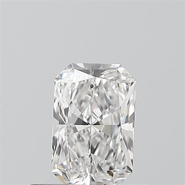0.44 ct lab-grown Radiant Diamond