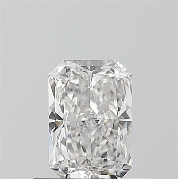 0.45 ct lab-grown Radiant Diamond