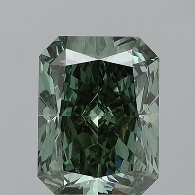 3.99 ct Radiant diamond