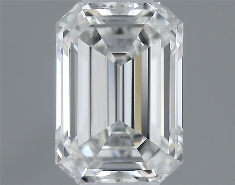 0.35 ct Emerald diamond