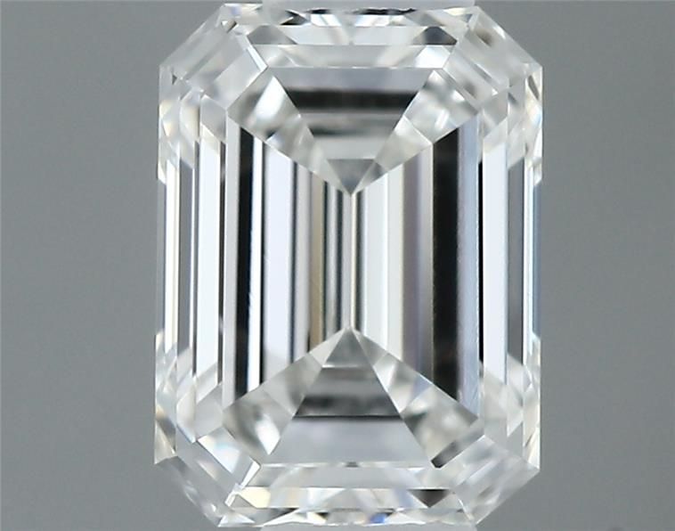 0.30 ct Emerald diamond