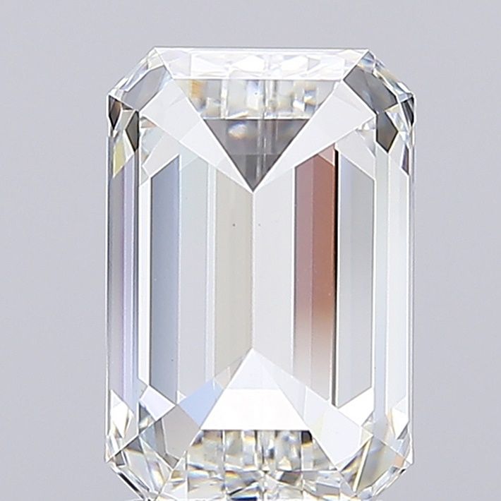 3.05 ct Emerald diamond