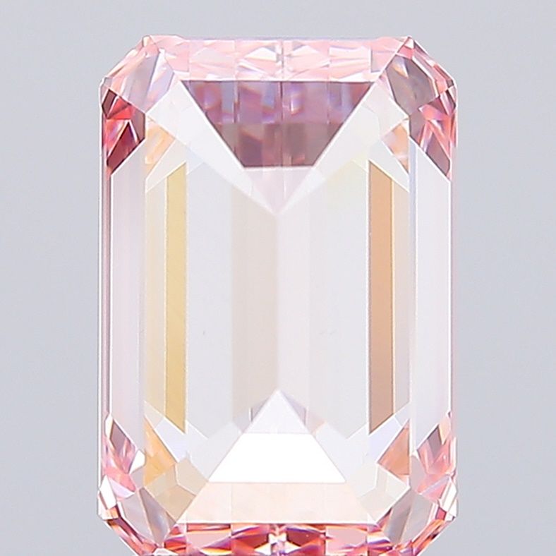 3.57 ct Emerald diamond