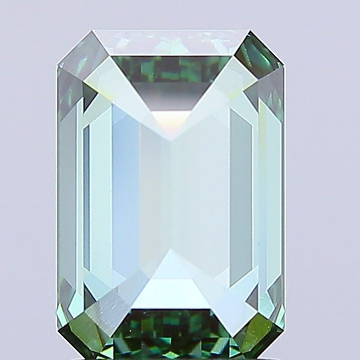2.54 ct Emerald diamond