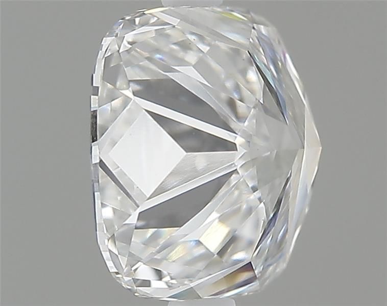 1.55 ct Cushion Brilliant diamond