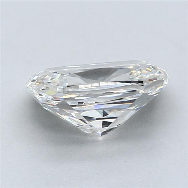 2.28 ct Cushion Brilliant diamond