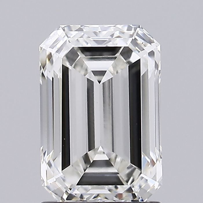 1.69 ct lab-grown Emerald Diamond