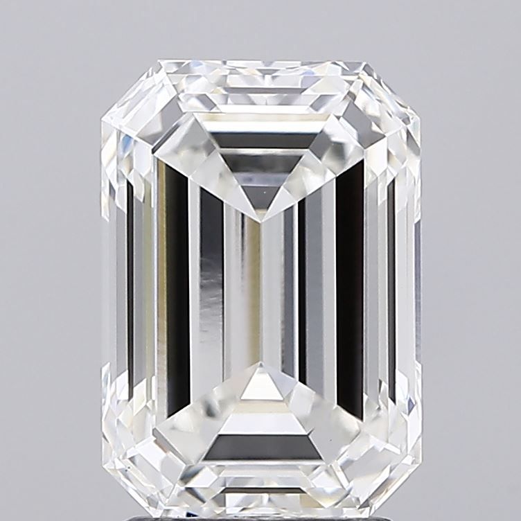 3.04 ct Emerald diamond