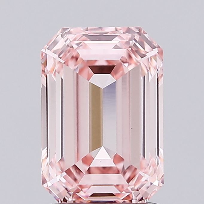 1.84 ct Emerald diamond