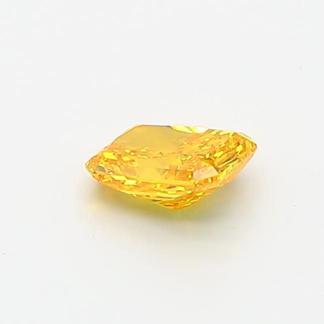 0.41 CT Fancy Vivid Yellow RADIANT