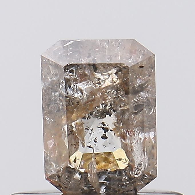Diament 0.47 ct Fancy Salt and Pepper/I3