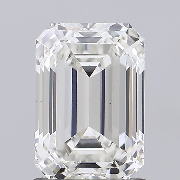 1.55 ct lab-grown Emerald Diamond