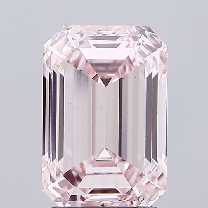 2.18 ct Emerald diamond