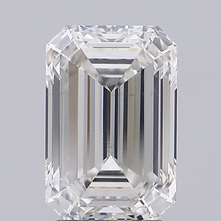 3.08 ct Emerald diamond