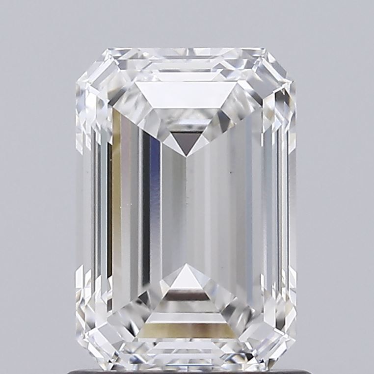 1.15 ct lab-grown Emerald Diamond