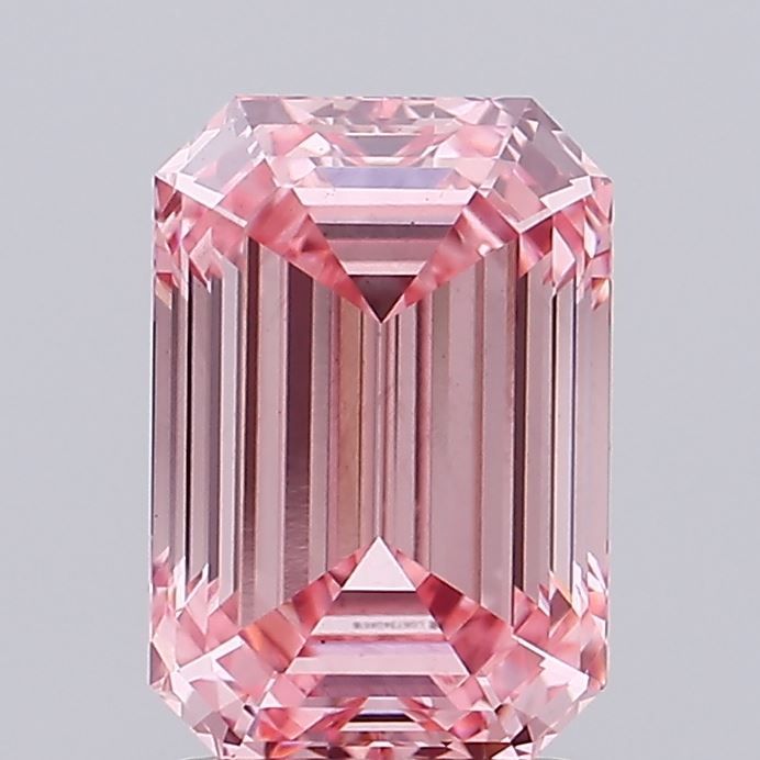 1.84 ct Emerald diamond