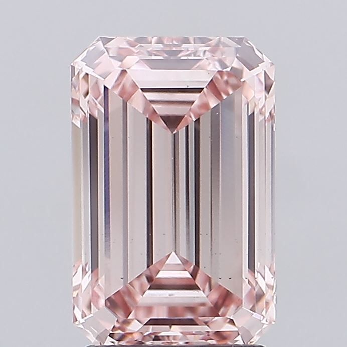 3.02 ct Emerald diamond