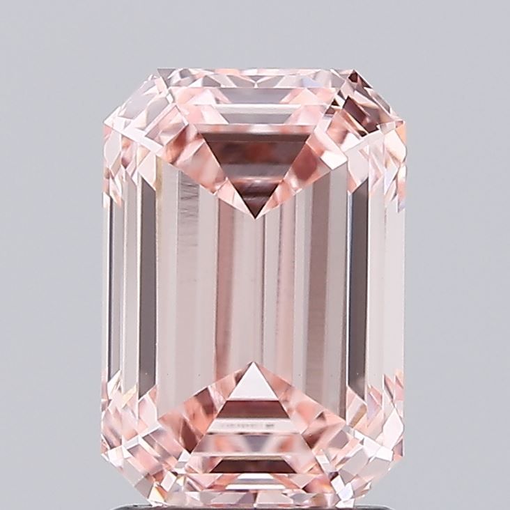 2.09 ct Emerald diamond