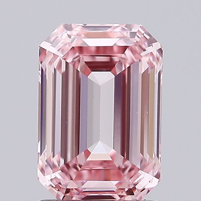 1.76 ct Emerald diamond