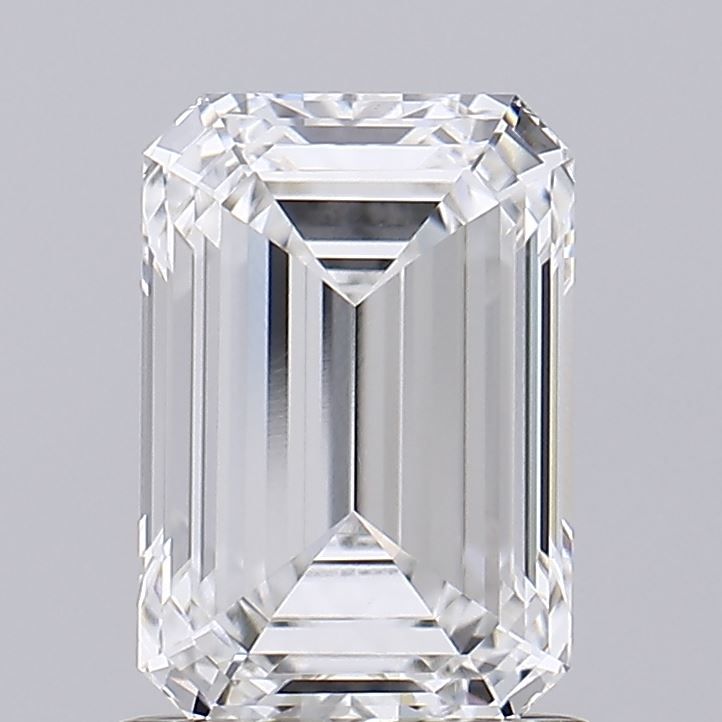 1.57 ct. emerald Lab Grown Diamond front image