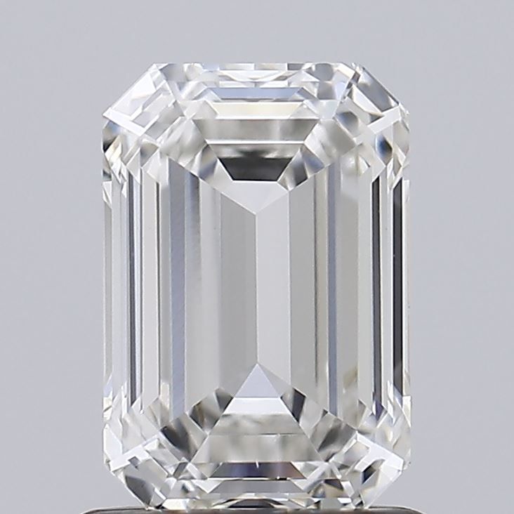 1.18 ct. emerald Lab Grown Diamond front image
