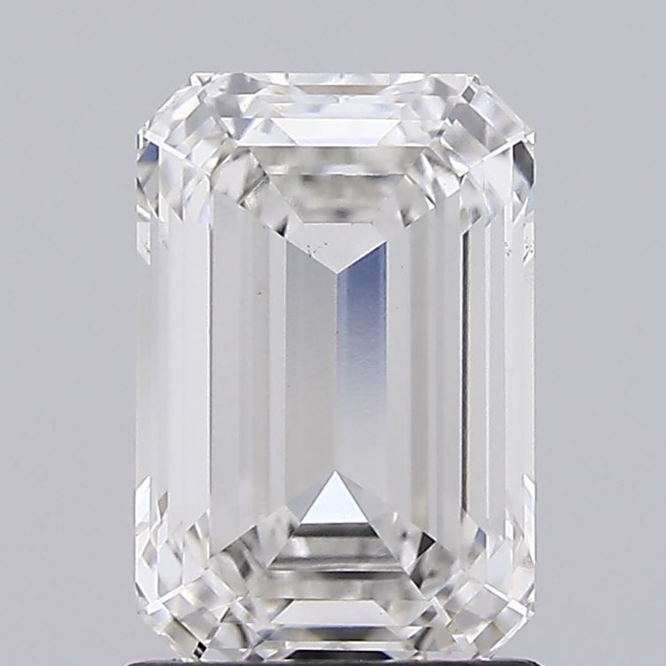 1.74 ct. emerald Lab Grown Diamond front image