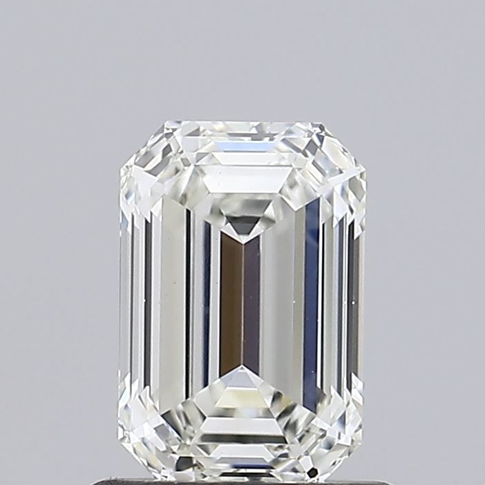 0.90 ct. emerald Lab Grown Diamond front image