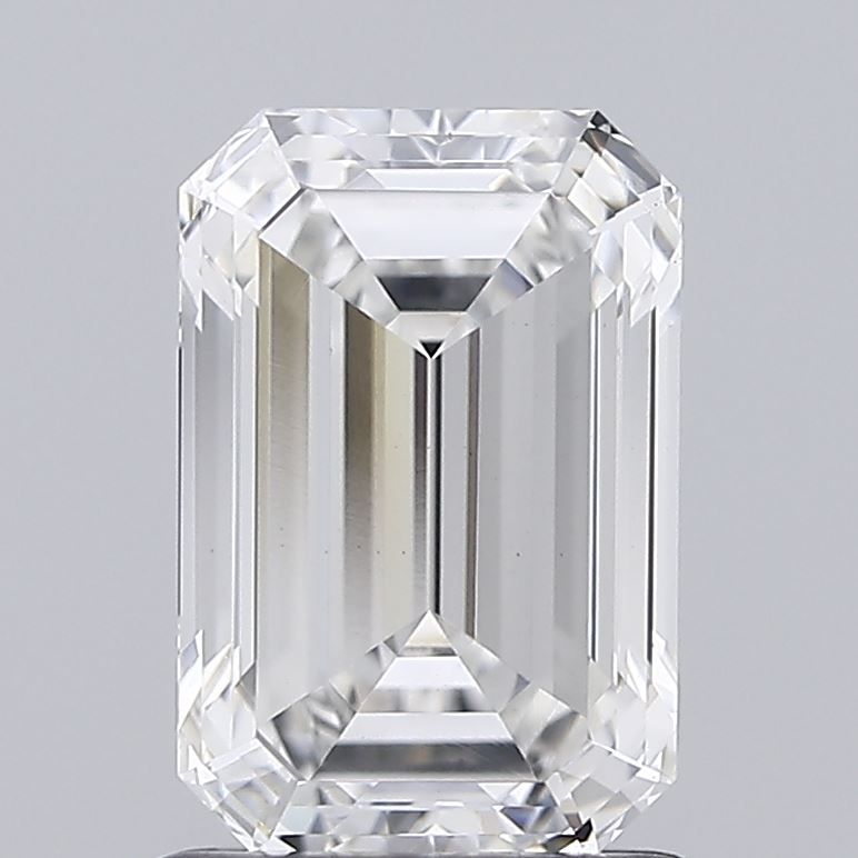 1.63 ct Emerald diamond