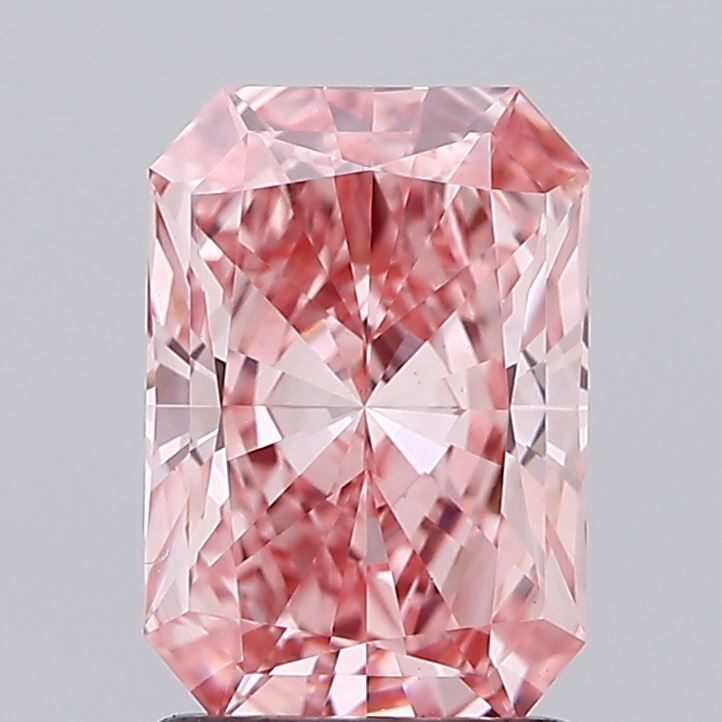 1.61 CT Fancy Vivid Pink RADIANT