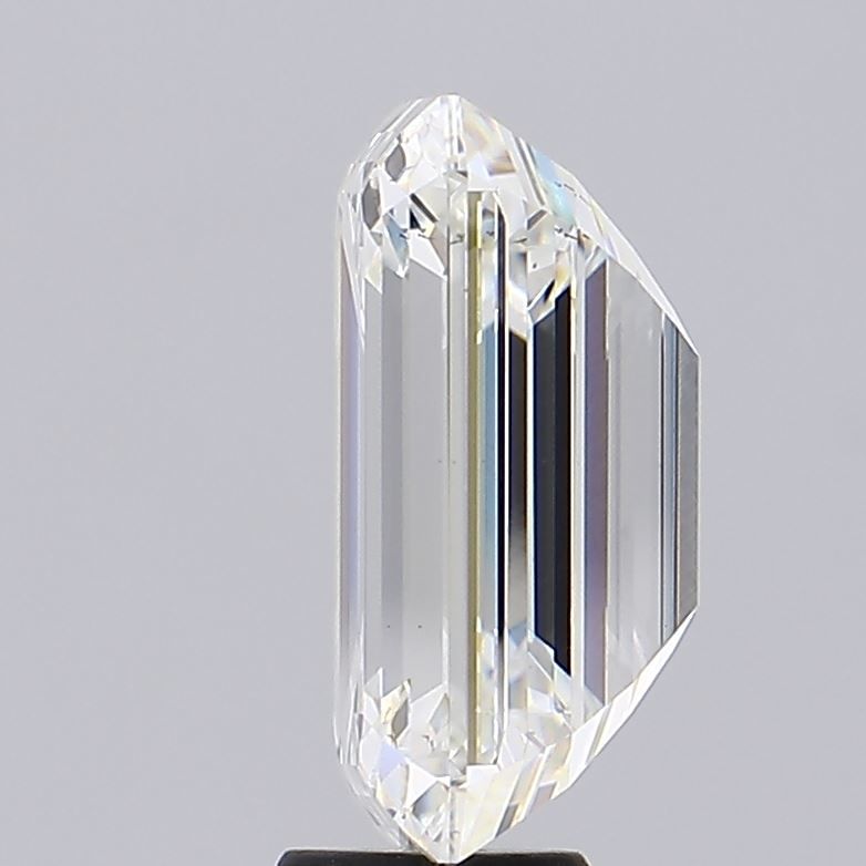 10.02 ct. emerald Lab Grown Diamond front image