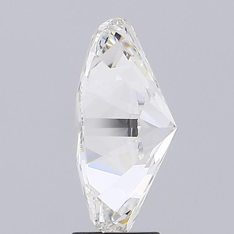 5.39 ct. oval Lab Grown Diamond front image