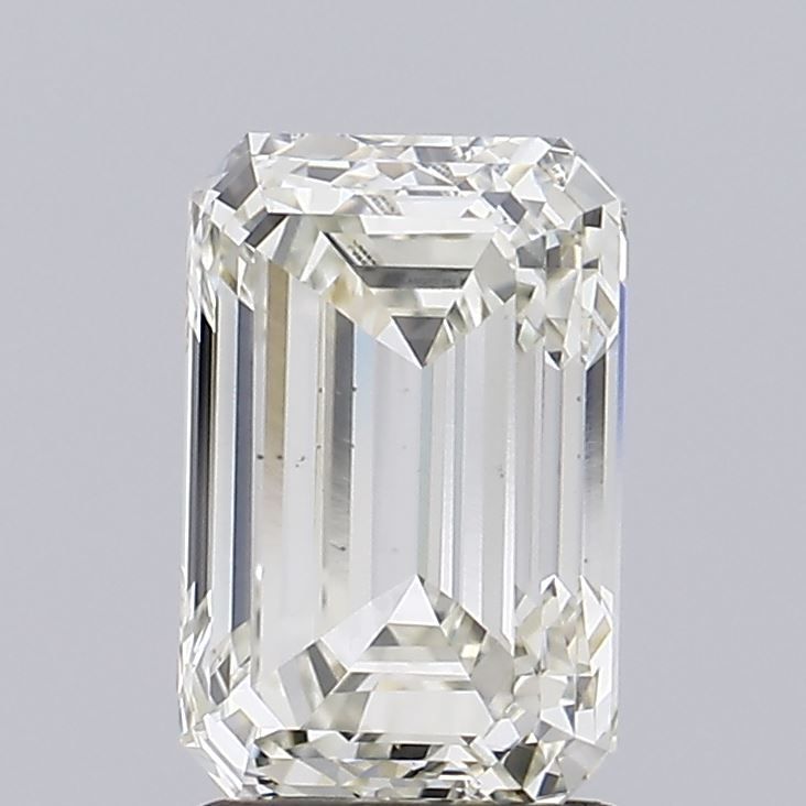 1.74 ct lab-grown Emerald Diamond