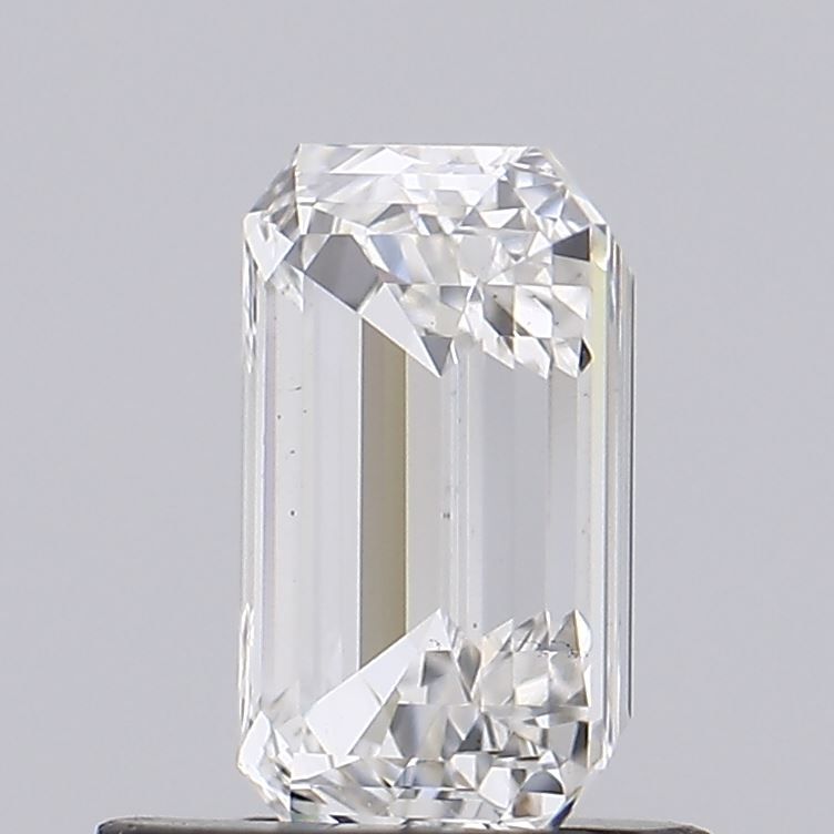 0.95 ct. emerald Lab Grown Diamond front image
