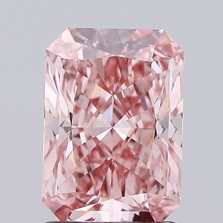 1.67 ct Radiant diamond