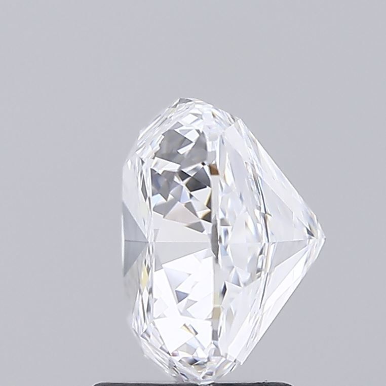 3.03 ct lab-grown Cushion brilliant Diamond