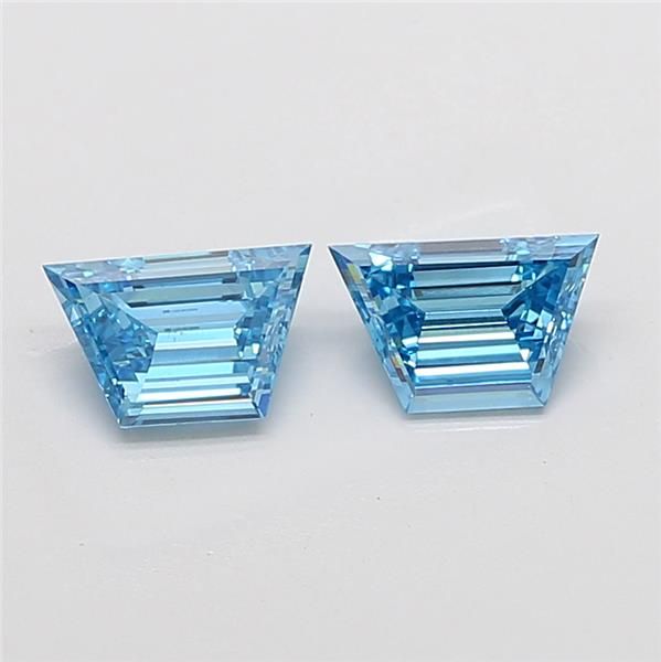 0.86 CT Fancy Vivid Blue TRAPEZOID