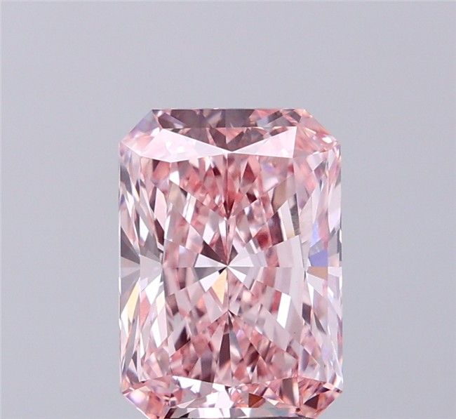 3.01 ct Radiant diamond