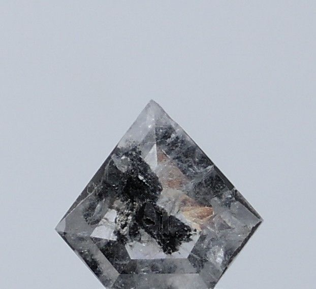 Diament 0.68 ct Fancy Salt and Pepper/I3
