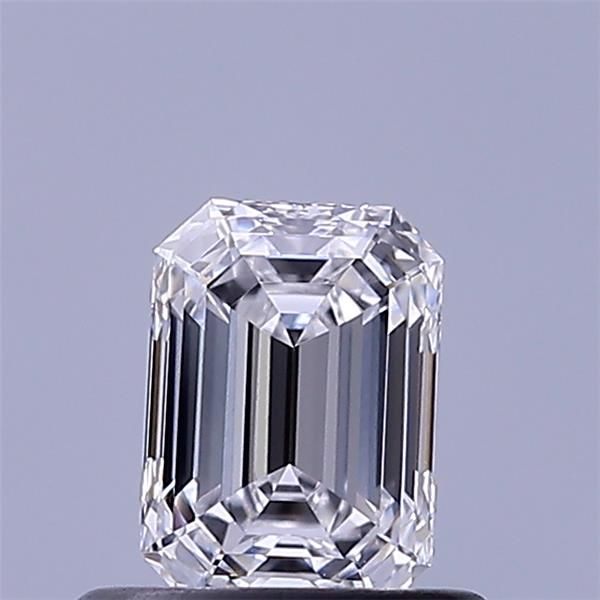 0.56 ct lab-grown Emerald Diamond