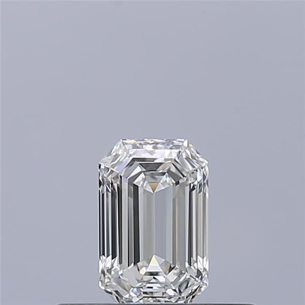 0.30 ct Emerald diamond