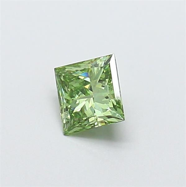 0.5 CT Fancy Vivid Green PRINCESS