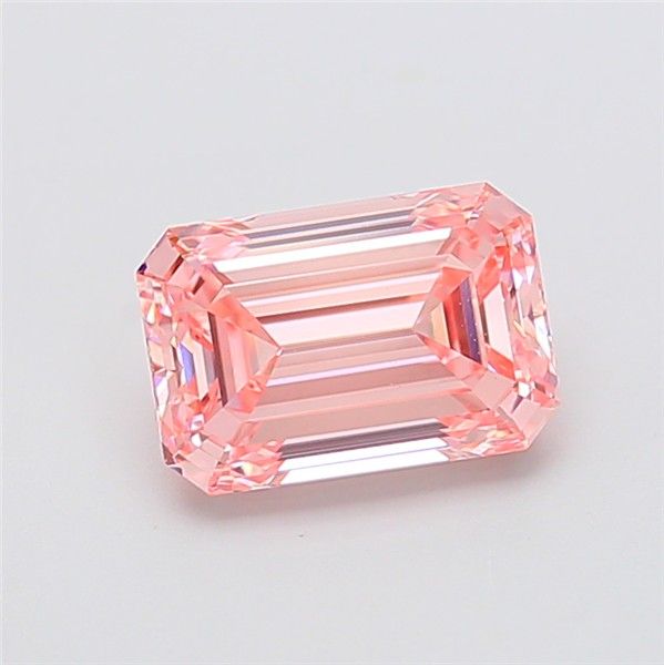 2.57 ct Emerald diamond