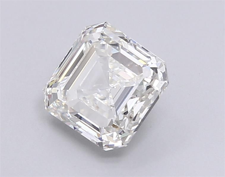 1.82 ct Square Emerald diamond