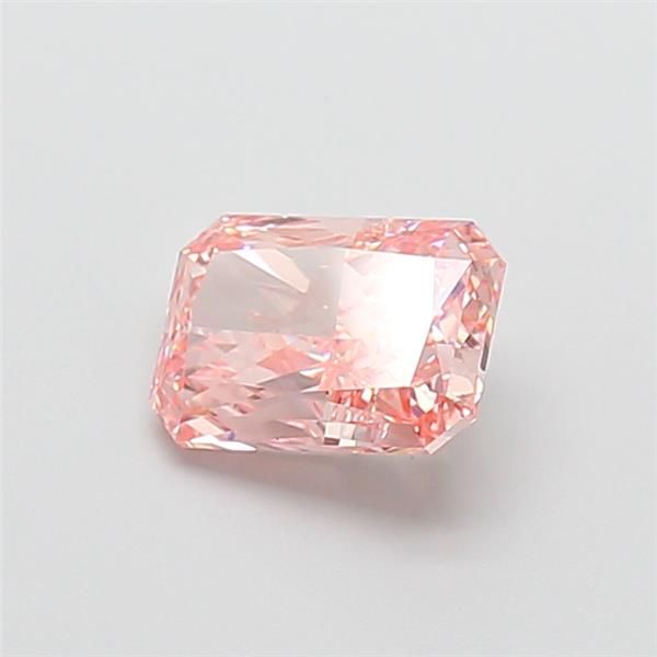 2.01 ct Radiant diamond
