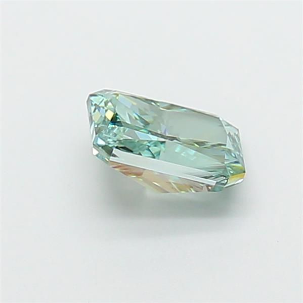1.04 CT Fancy Vivid Green RADIANT